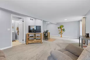 639 W Jamison Cir, Littleton, CO 80120 - Photo 39