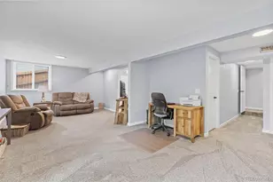 639 W Jamison Cir, Littleton, CO 80120 - Photo 37
