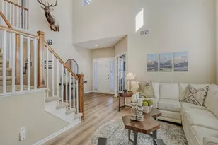 10919 Bellbrook Cir, Highlands Ranch, CO 80130 - Photo 7