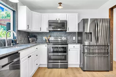 4321 E 109 Avenue, Denver, CO 80233 - Photo 11
