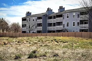 3121 S Tamarac Dr, Denver, CO 80231 - Photo 25