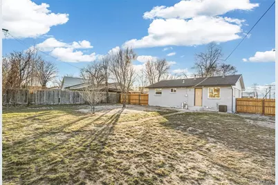 6890 Ivanhoe Street, Commerce City, CO 80022 - Photo 23
