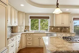 9302 N Heather Dr, Castle Rock, CO 80108 - Photo 7