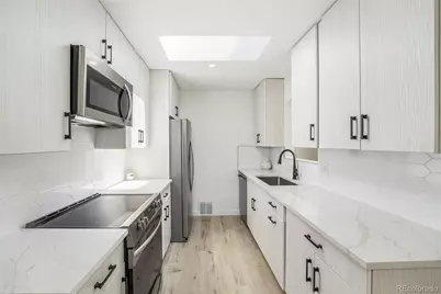 1420 S Ivy Way, Denver, CO 80224 - Photo 11