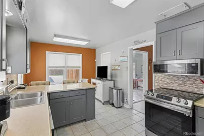 1385 Dayton Street, Aurora, CO 80010 - Photo 9