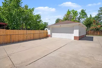 1385 Dayton Street, Aurora, CO 80010 - Photo 31