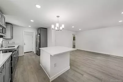 2921 Jasmine Street, Denver, CO 80207 - Photo 5