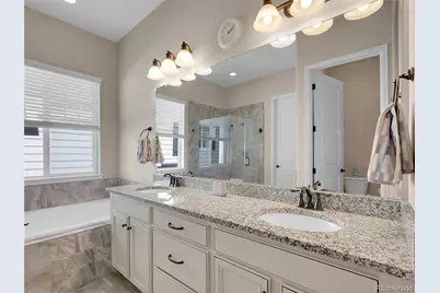 6450 S Riverwood Court, Aurora, CO 80016 - Photo 9