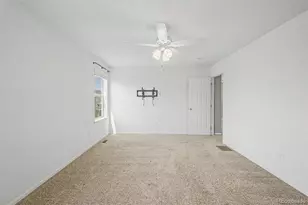 10537 Racine Way, Commerce City, CO 80022 - Photo 17