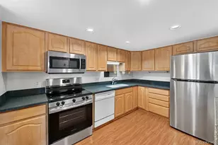 13691 E Marina Dr, Aurora, CO 80014 - Photo 9