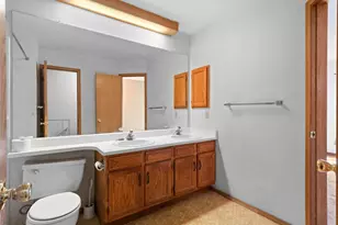 1811 S Quebec Way, Denver, CO 80231 - Photo 23