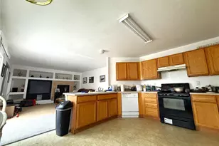5543 Helena Ct, Denver, CO 80239 - Photo 15