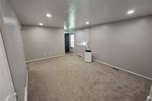 14240 E 22nd Pl, Aurora, CO 80011 - Photo 15
