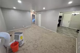 14240 E 22nd Pl, Aurora, CO 80011 - Photo 17
