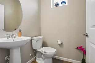 1833 S Poplar Ct, Denver, CO 80224 - Photo 21