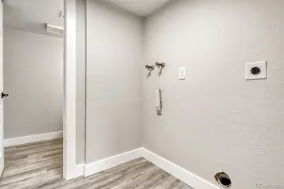 15195 E Bails Place, Aurora, CO 80012 - Photo 23