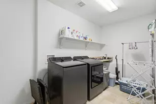4024 S Netherland St, Aurora, CO 80013 - Photo 29