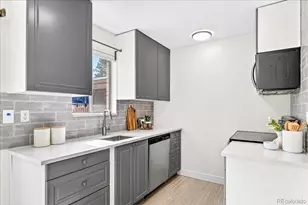 4419 W Ponds Cir, Littleton, CO 80123 - Photo 13