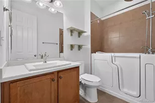 25644 E Byers Dr, Aurora, CO 80018 - Photo 23
