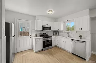 16069 E Radcliff Pl, Aurora, CO 80015 - Photo 9