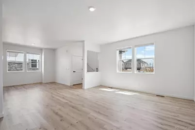 723 N Tempe Street, Aurora, CO 80018 - Photo 3