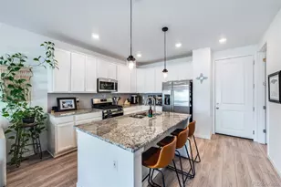 1989 S Upham Ct, Denver, CO 80227 - Photo 9