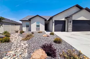 3082 Thunder Cloud Dr, Grand Junction, CO 81504 - Photo 1