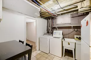 2551 W Arkansas Ave, Denver, CO 80219 - Photo 15