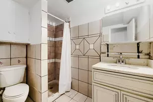 2551 W Arkansas Ave, Denver, CO 80219 - Photo 13