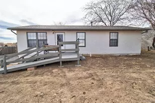 257 S Bailey Dr, Pueblo, CO 81007 - Photo 3