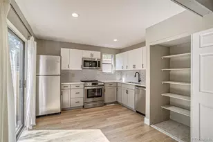 9605 E Kansas Cir, Denver, CO 80247 - Photo 9