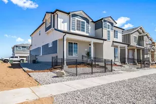 22421 E 46th Ave, Aurora, CO 80019 - Photo 3