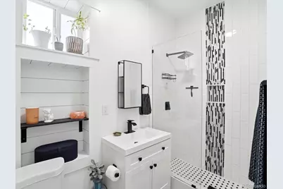 272 S Meade Street, Denver, CO 80219 - Photo 15