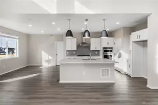 2191 S Irvington St, Aurora, CO 80018 - Photo 3