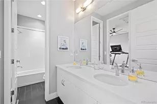 8659 E 54th Ave, Denver, CO 80238 - Photo 33