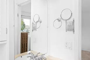 16010 E 11th Ave, Aurora, CO 80011 - Photo 15