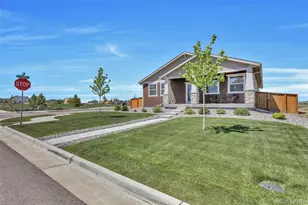 2959 Nectar St, Strasburg, CO 80136 - Photo 5