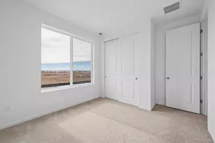 24091 E 30th Pl, Aurora, CO 80019 - Photo 11