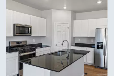 521 97th Avenue, Greeley, CO 80634 - Photo 7