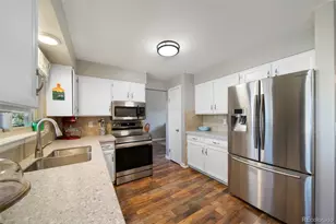 1121 S Joplin St, Aurora, CO 80017 - Photo 13