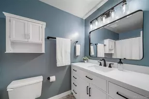 1121 S Joplin St, Aurora, CO 80017 - Photo 33