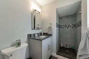 3117 S Monaco Cir, Denver, CO 80222 - Photo 11