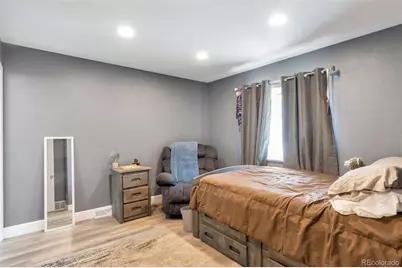 3117 S Monaco Circle, Denver, CO 80222 - Photo 9
