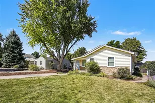 2935 S Clermont Dr, Denver, CO 80222 - Photo 3