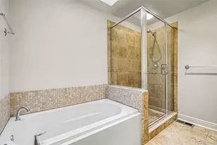 2935 S Clermont Dr, Denver, CO 80222 - Photo 19