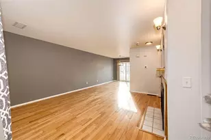 1372 S Cathay Ct, Aurora, CO 80017 - Photo 5