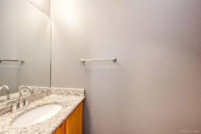 1372 S Cathay Court #104, Aurora, CO 80017 - Photo 9