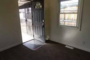 935 Walnut St, Brighton, CO 80601 - Photo 3