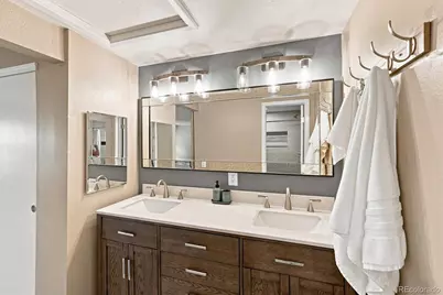 11127 W Wildhorse Peak, Littleton, CO 80127 - Photo 37