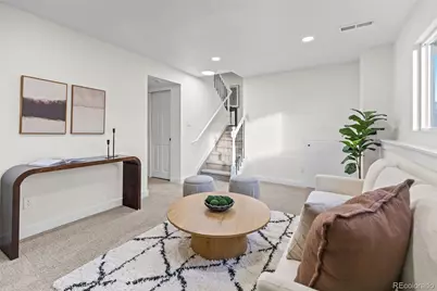 1558 S Laredo Court, Aurora, CO 80017 - Photo 9